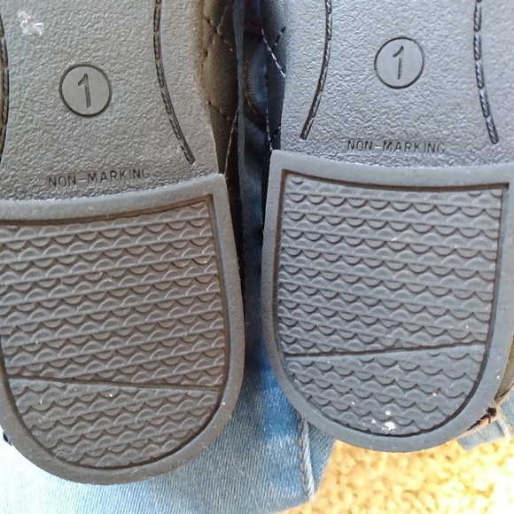 COPY - Black Children Place Ballet Flats - Picture 4 of 16